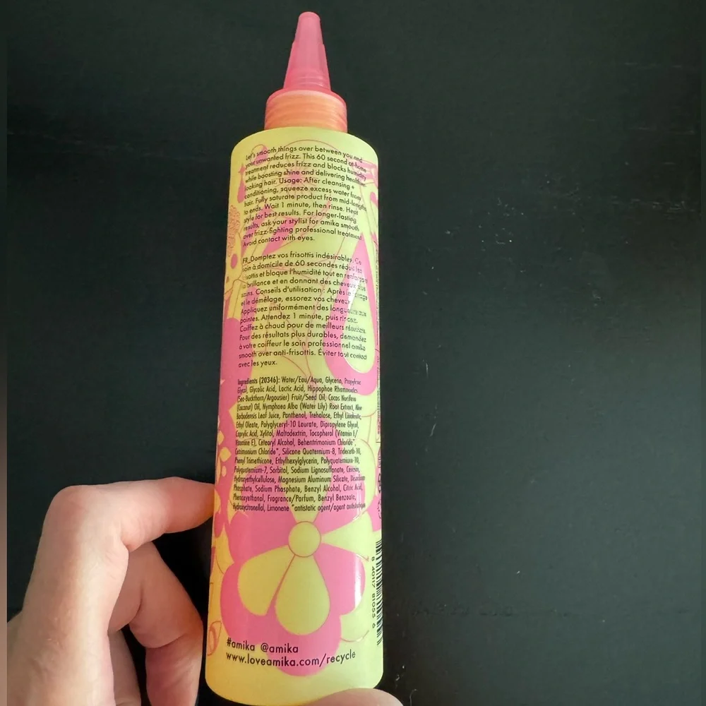 New Amika Smooth Over Frizz Fighting Treatment 200ml/6.7 FL OZ